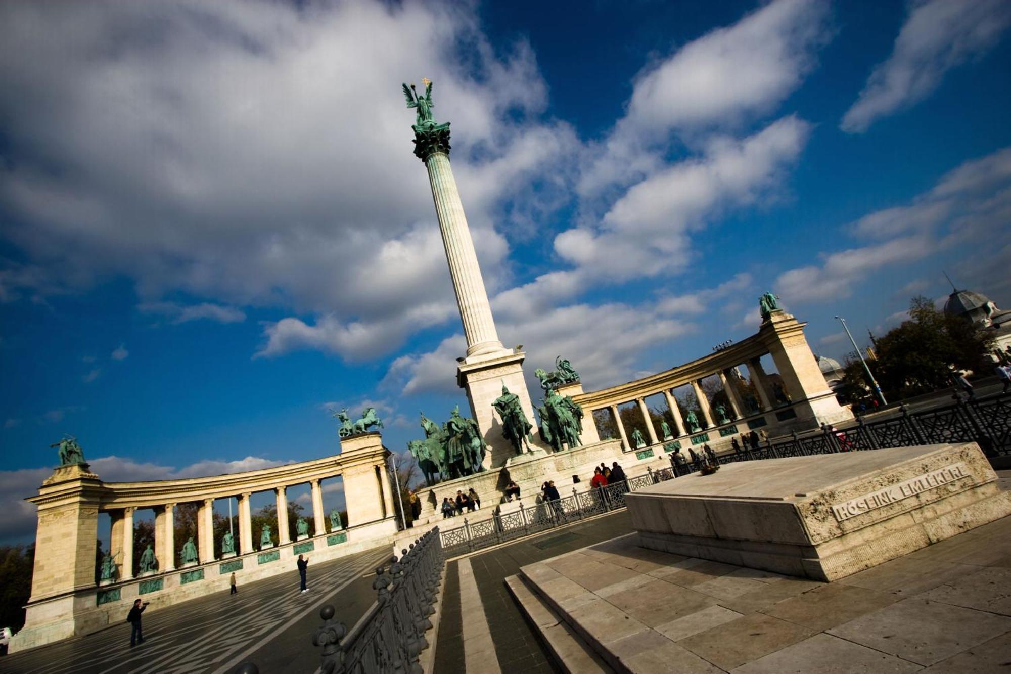 Little Americas Washington Tower Apartment Budapest Exterior photo